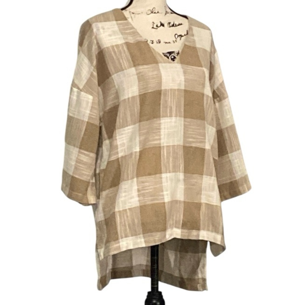 Tan & White Oversized Plaid Breezy Tunic Relaxed Vneck 3/4 sleeves M Fall Layerd
